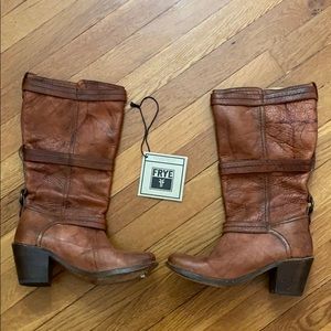 Frye Carmen 3 Strap Boots, Size 7. Gorgeous!
